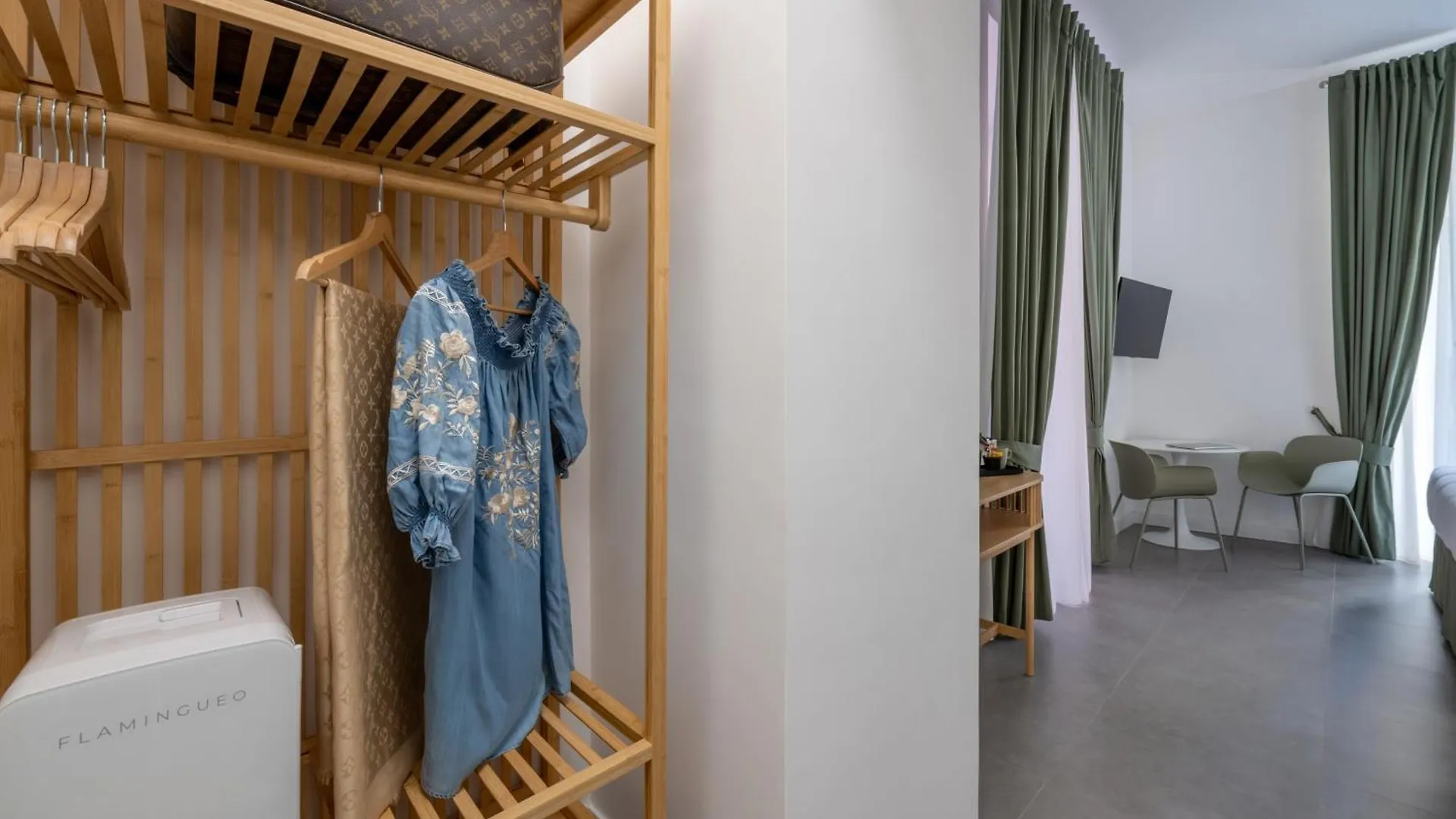 Vistavicolo Rooms Neapol 0*,