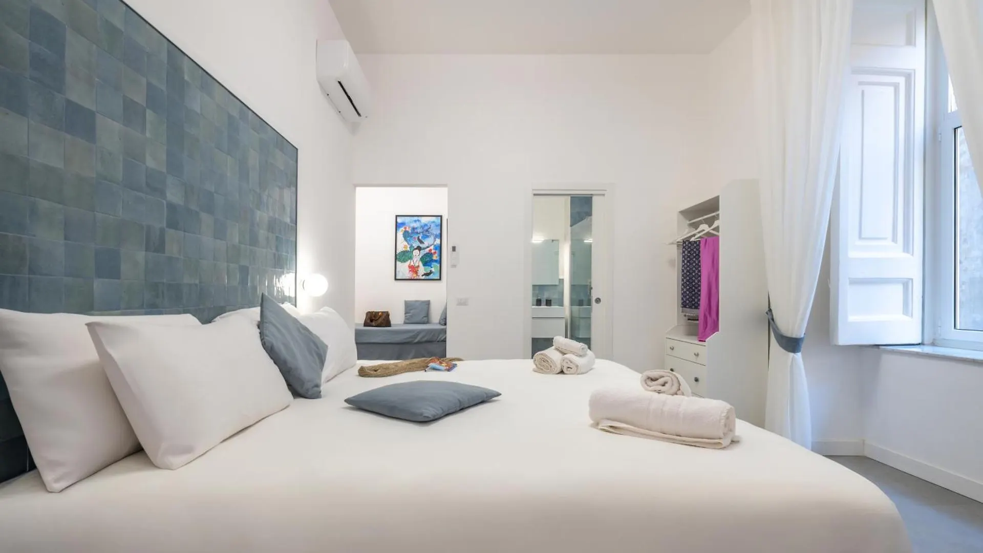 Vistavicolo Rooms Neapol 0*,  Itálie